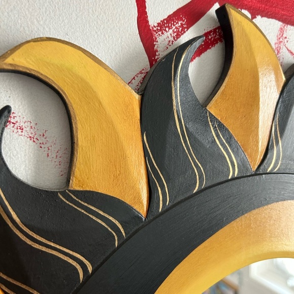 Vintage 90s Celestial Sun and Moon Wall Mirror Decor - Black and Gold 23.5" - Picture 9 of 15